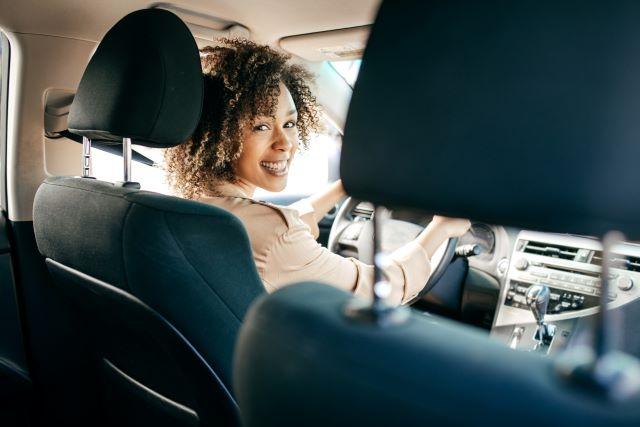 female driver car